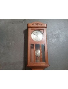 HORLOGE A SUSPENDRE