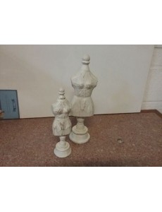 LOT DE 2 MANNEQUINS