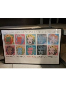 REPRODUCTION M. MONROE...