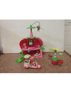 CHARLOTTE AUX FRAISES + ACC