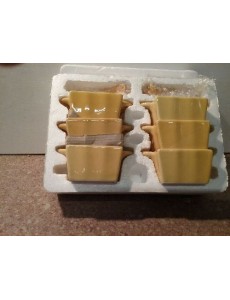 VAISSELLE NEUVE JAUNE