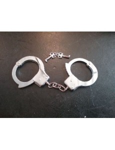 MENOTTES CHROMEES + 2 CLES