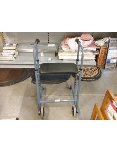 DÉAMBULATEUR SUR 2 ROUES 