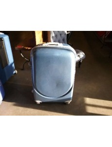 VALISE BLEUE 