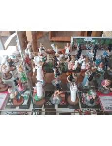 FIGURINE RESINE "ASTERIX LE...