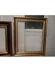 ENCADREMENT DORÉ   57X67