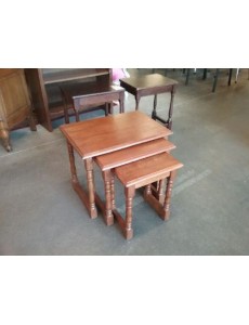 TABLES GIGOGNES RUSTIQUE...