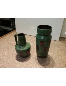 LOT DE 2 VASES VINTAGE