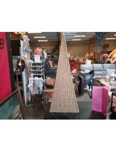 LAMPE A POSER TRIANGULAIRE...