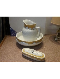 AIGUIERE PORCELAINE BLANC...