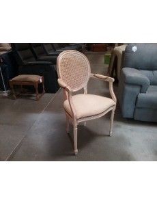 FAUTEUIL DE STYLE  (EN L ÉTAT)