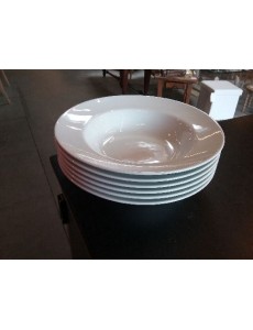 LOT D ASSIETTES BLANCHES...