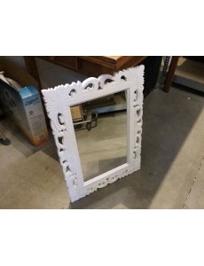 MIROIR BLANC SCULPTÉ