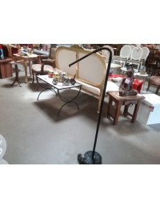 LAMPE SUR PIED MODERNE NOIRE