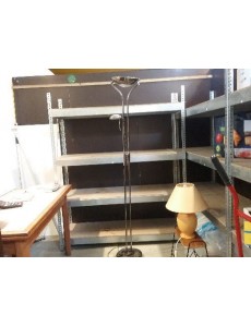 LAMPE HALOGÈNE MODERNE