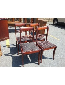 LOT DE 4 CHAISES ( EN L ÉTAT )