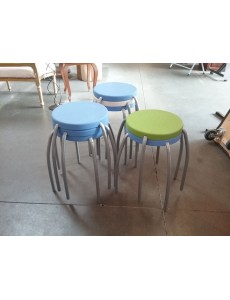 TABOURET DE COULEUR