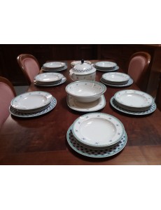 SERVICE A DINNER MODERNE...