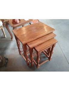 TABLES GIGOGNES RUSTIQUES...