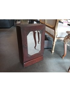 PHARMACIE A SUSPENDRE