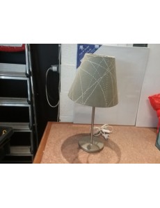 LAMPE A POSER