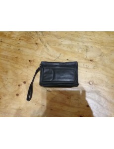 POCHETTE NOIRE CUIR 
