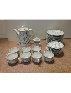 SERVICE A CAFÉ / DESSERT...