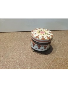 BOITE A BIJOUX PORCELAINE