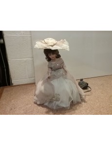 LAMPE DE CHEVET "POUPÉE"