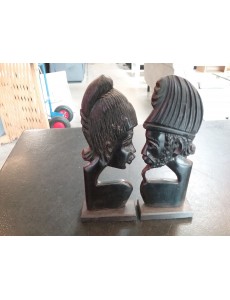 LOT DE TETES AFRICAINES