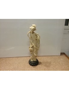 POSTURE  BLANCHE STYLE...