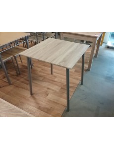 TABLE TOULON CARRÉE (TAF 700)
